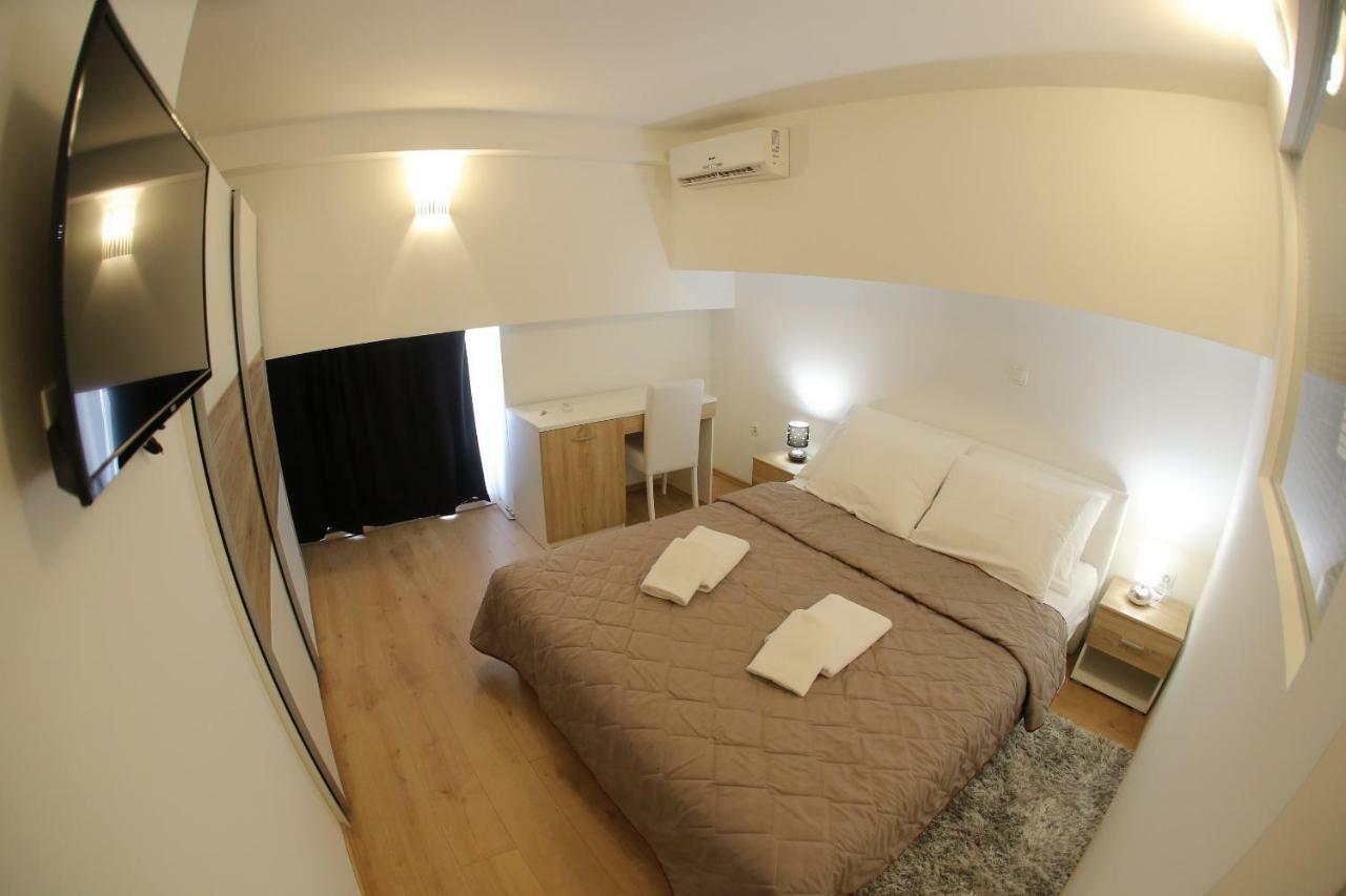 365 Rooms Zadar Bagian luar foto