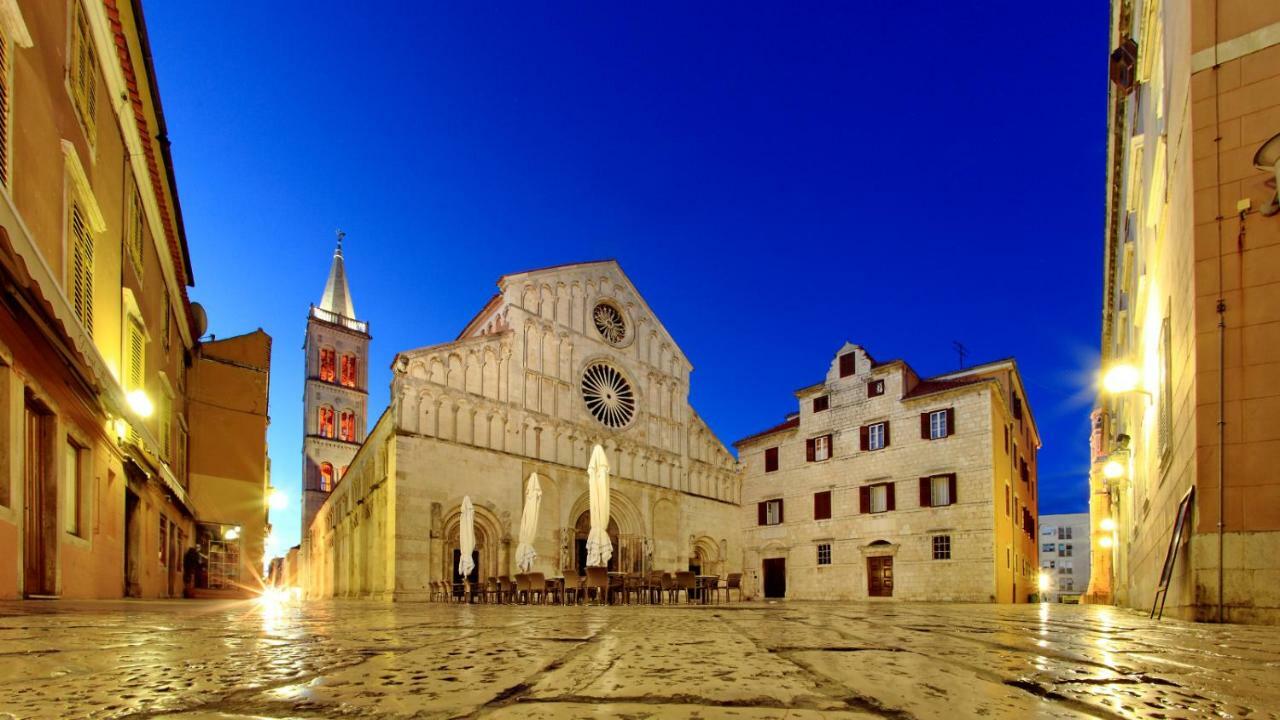 365 Rooms Zadar Bagian luar foto